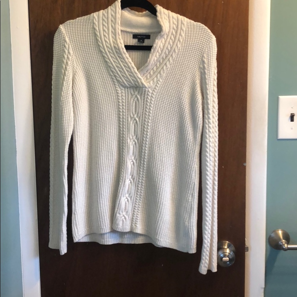 Women’s White cable knit sweater